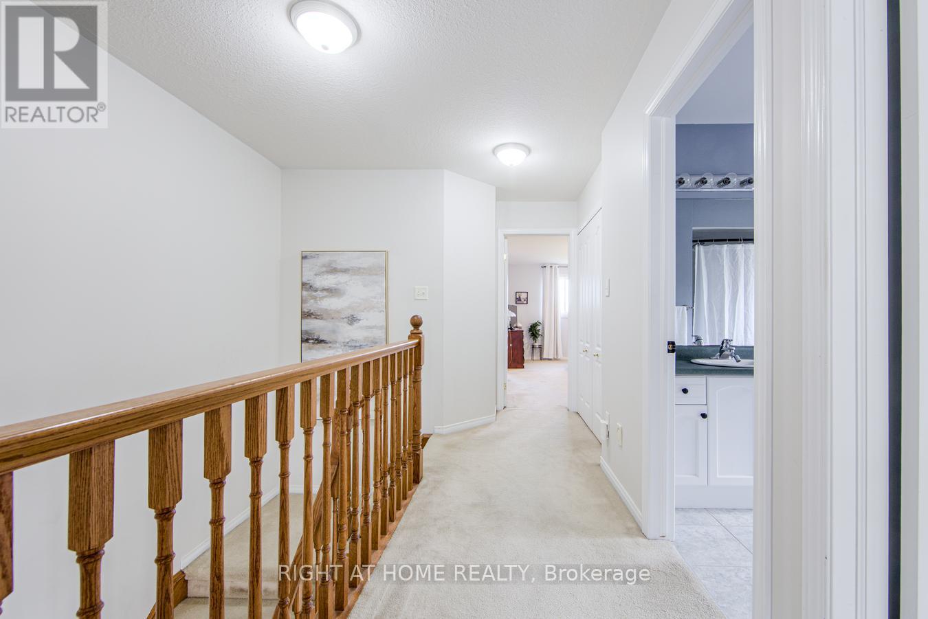 27 - 7 Southside Place, Hamilton (Mountview), Ontario  L9C 7W6 - Photo 18 - X12160889