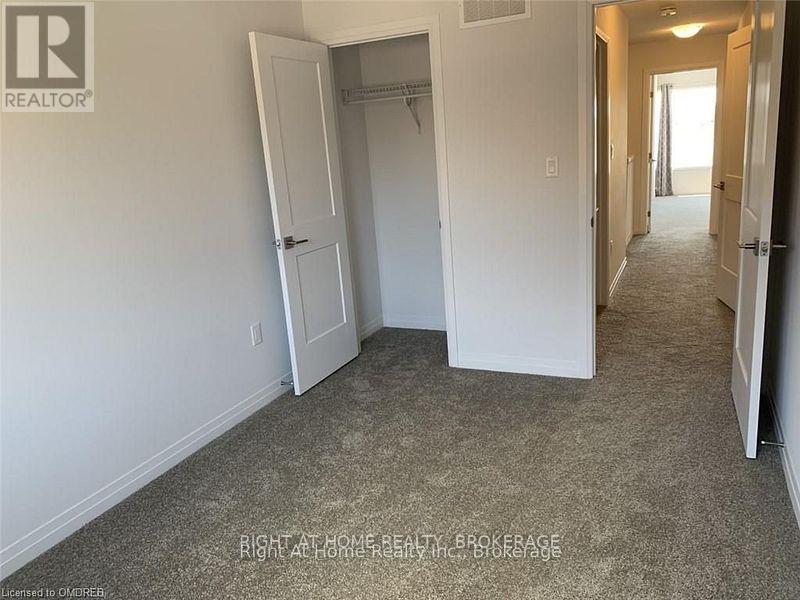80 Soho Street, Hamilton (Stoney Creek Mountain), Ontario  L8J 0L4 - Photo 16 - X12160899