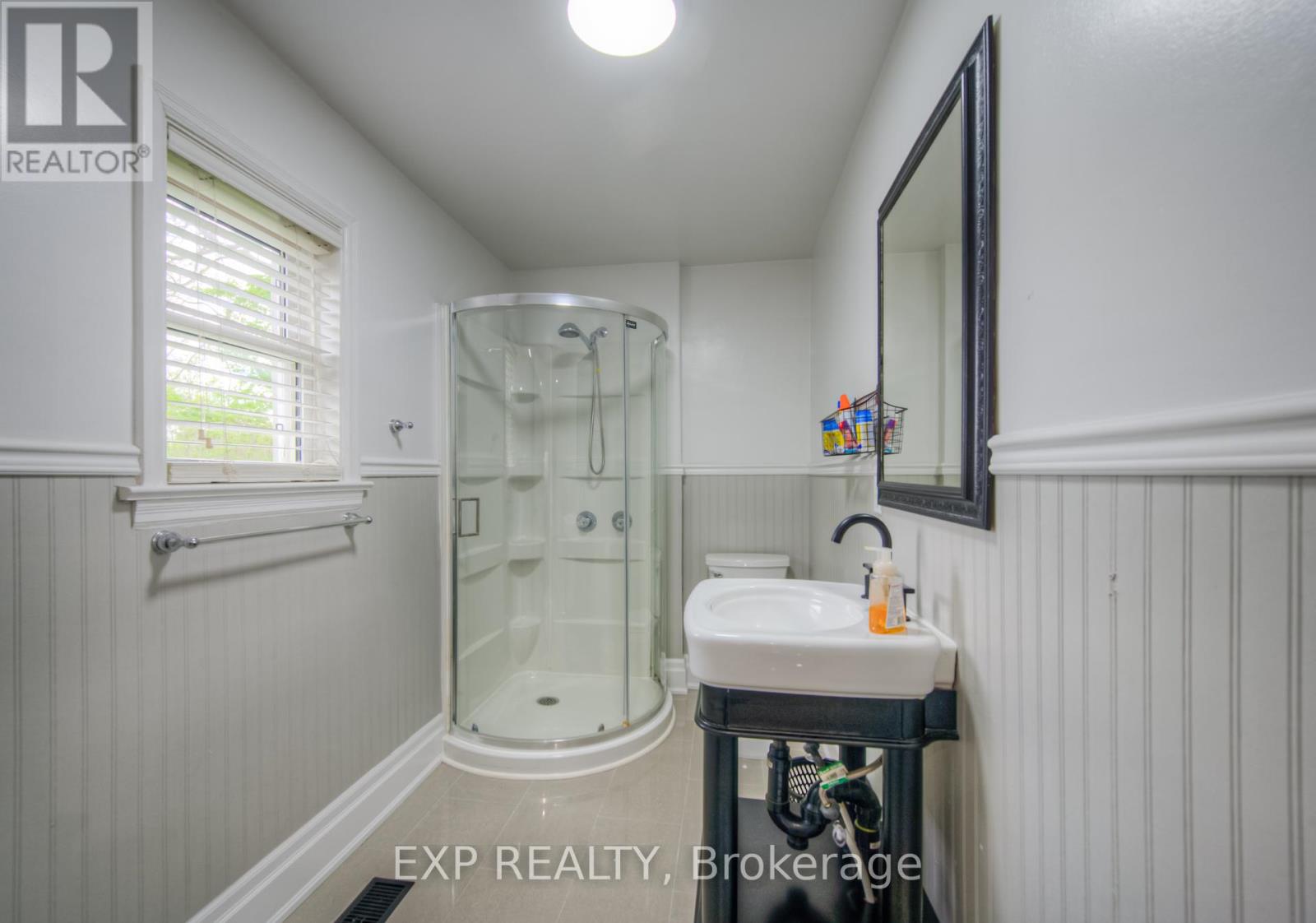 55 Stafford Street, Woodstock (Woodstock - South), Ontario  N4S 3Z8 - Photo 17 - X12160921