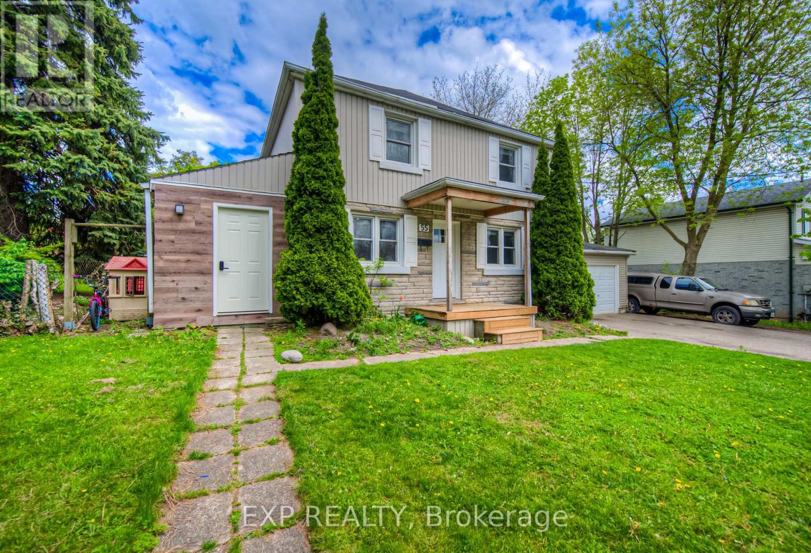 55 Stafford Street, Woodstock, Ontario  N4S 3Z8 - Photo 4 - X12160921