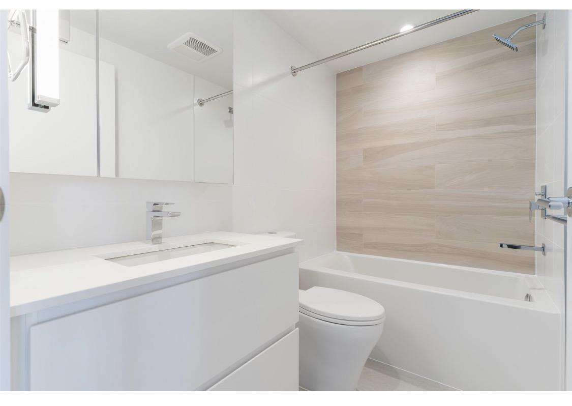 605 13655 Fraser Highway, Surrey, British Columbia  V3T 0P8 - Photo 10 - R3005070