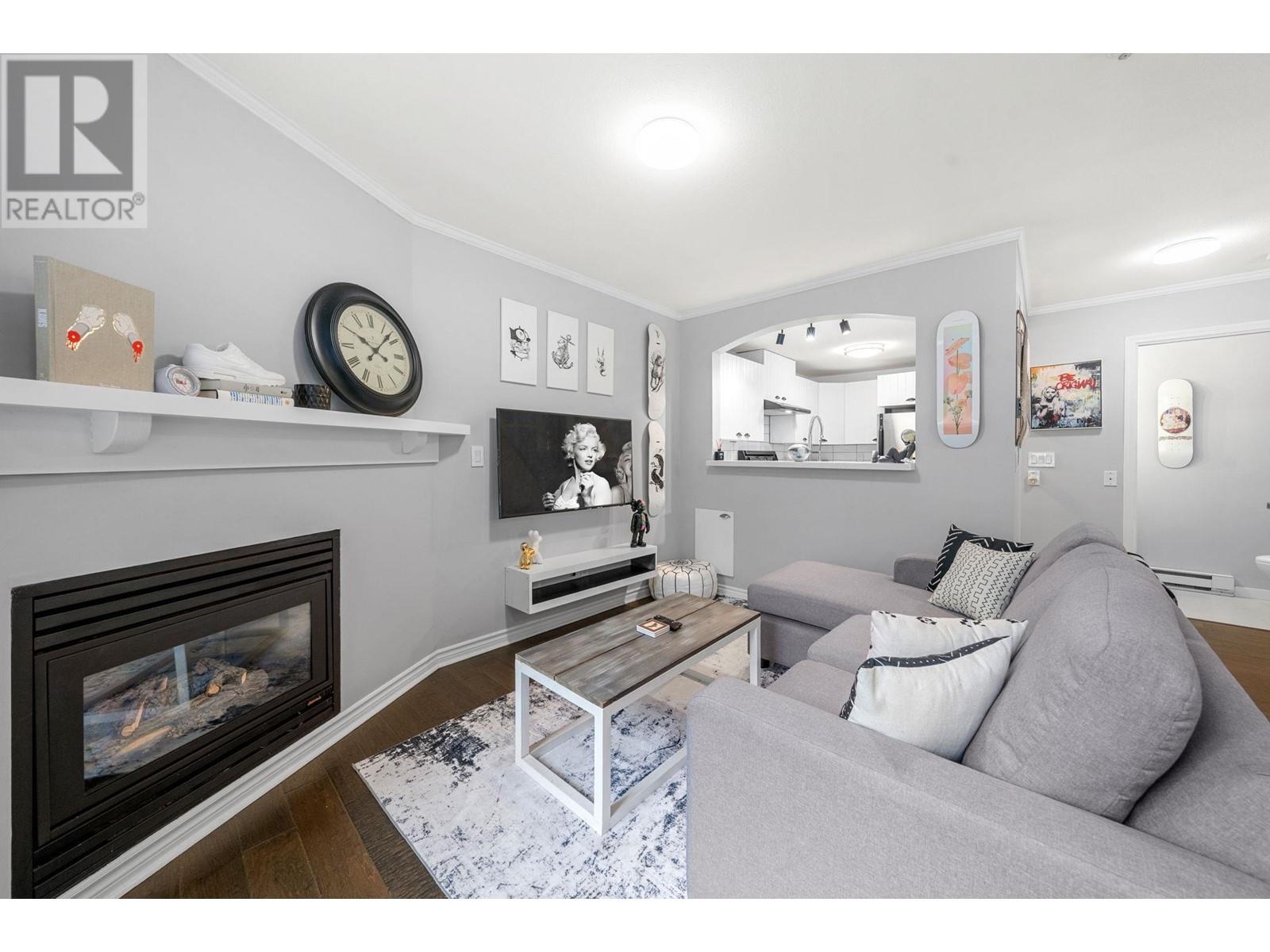 3 995 Lynn Valley Road, North Vancouver, British Columbia  V7J 1Z6 - Photo 4 - R3004924