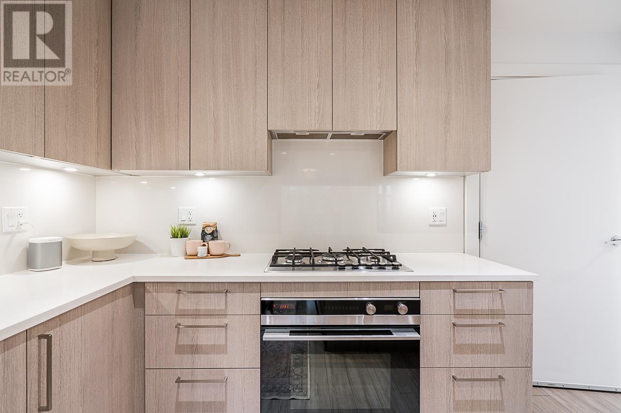 109 733 E 3rd Street, North Vancouver, British Columbia  V7L 1G8 - Photo 8 - R3004978
