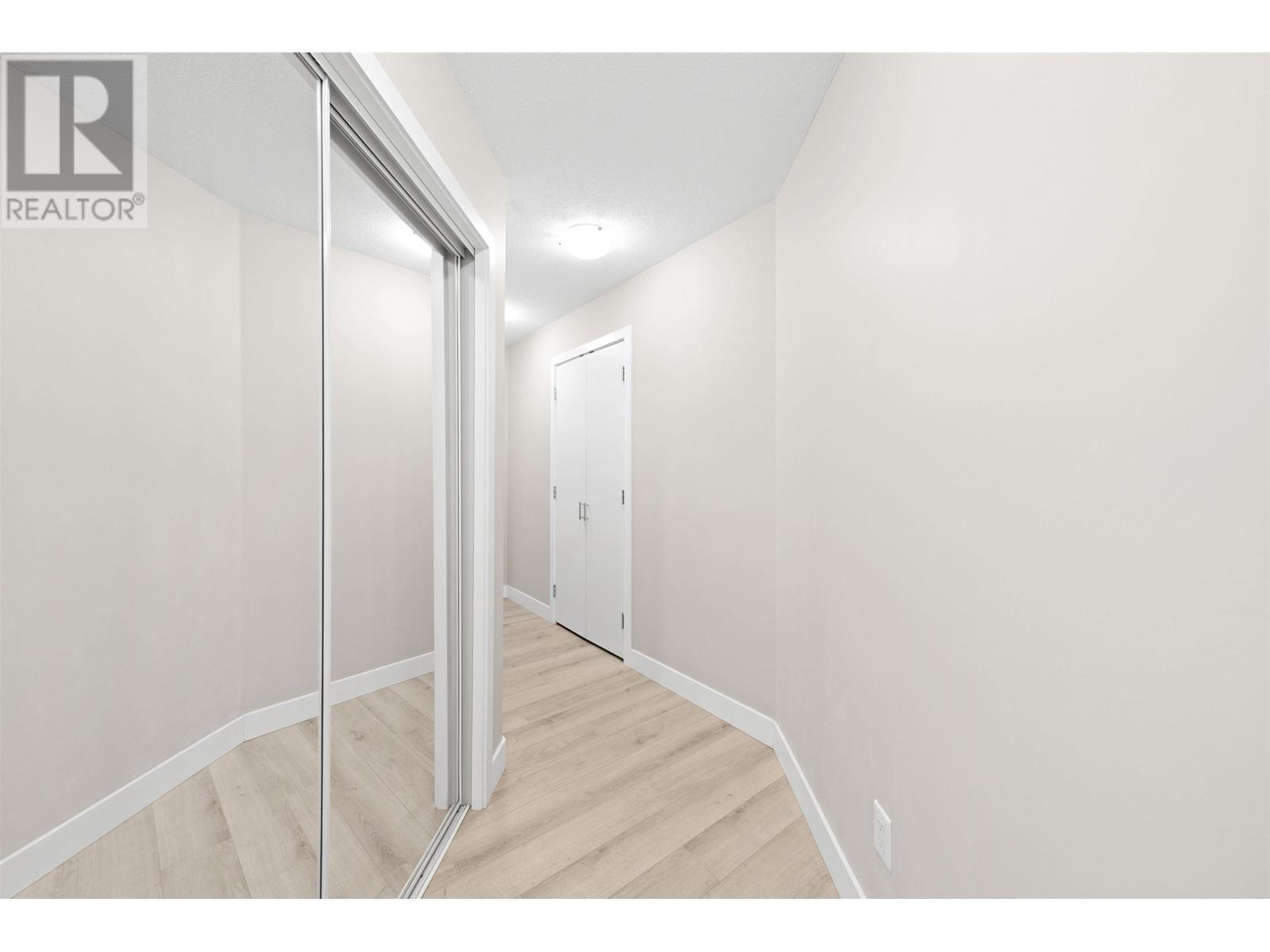 303 8180 Lansdowne Road, Richmond, British Columbia  V6X 0B1 - Photo 19 - R3005003