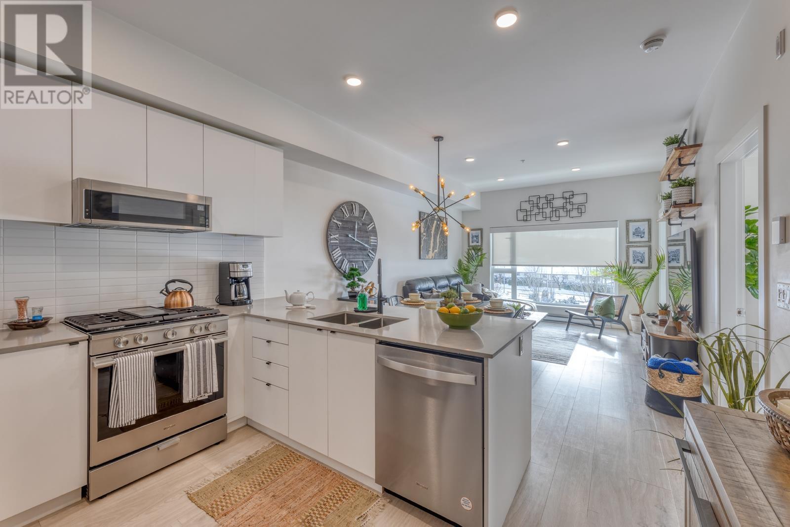405 2345 Rindall Avenue, Port Coquitlam, British Columbia  V3C 1V3 - Photo 6 - R3005004