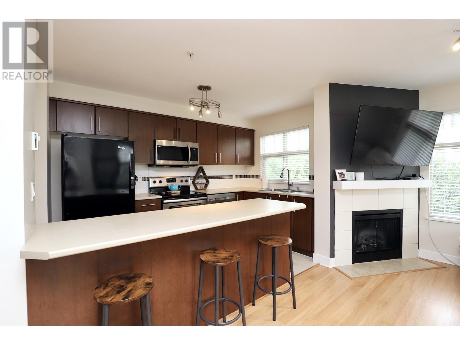 317 12238 224 Street, Maple Ridge, British Columbia  V2X 8W5 - Photo 3 - R3005005