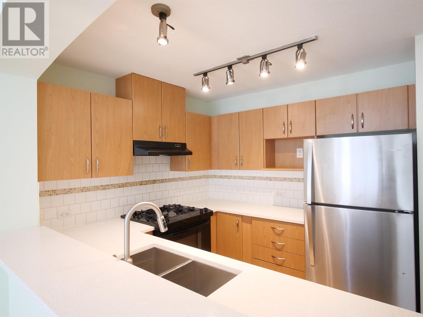 309 2998 Silver Springs Boulevard, Coquitlam, British Columbia  V3E 3R7 - Photo 3 - R3005029