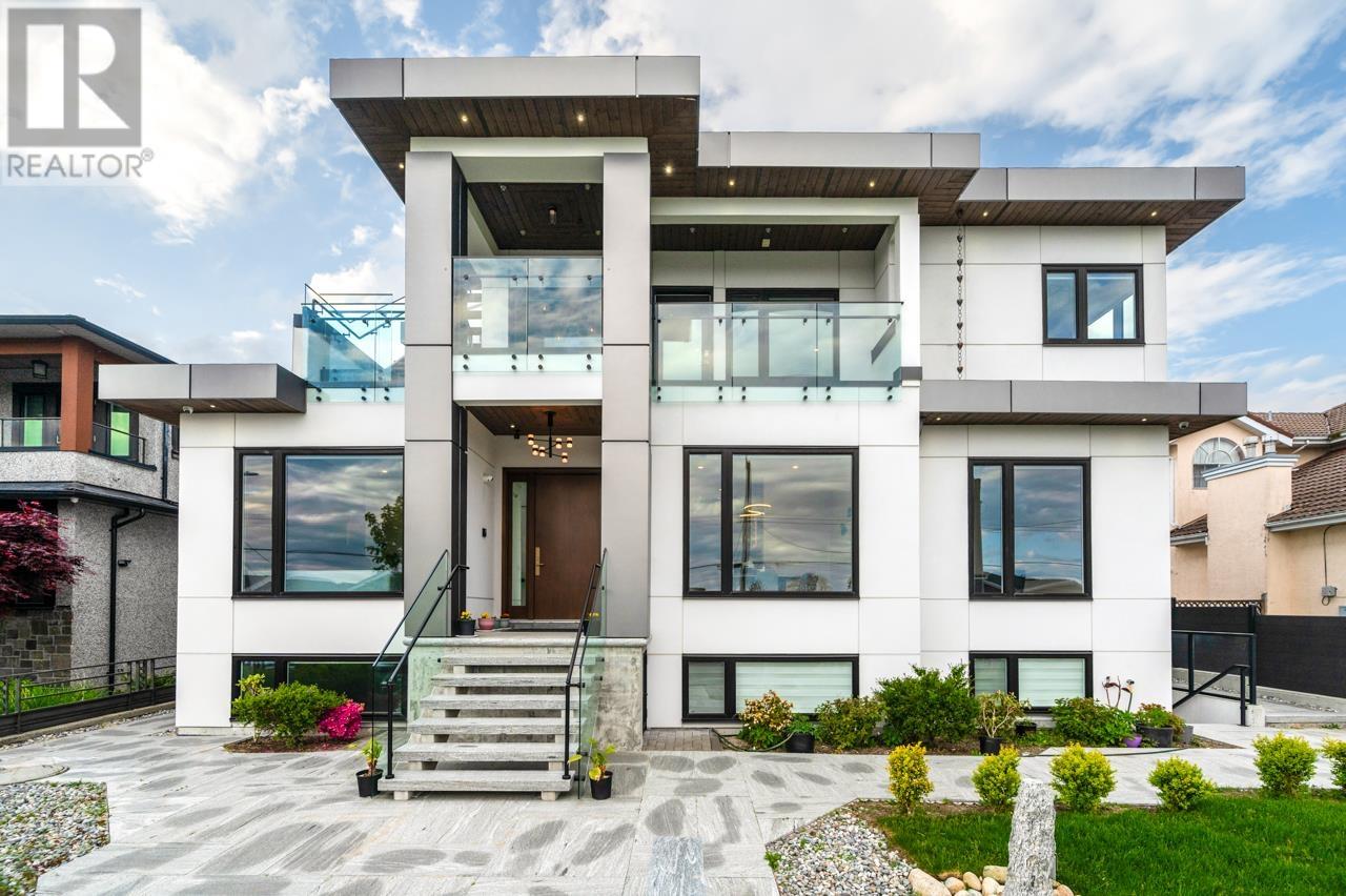 5655 Portland Street, Burnaby, British Columbia  V5J 2R7 - Photo 2 - R3005022