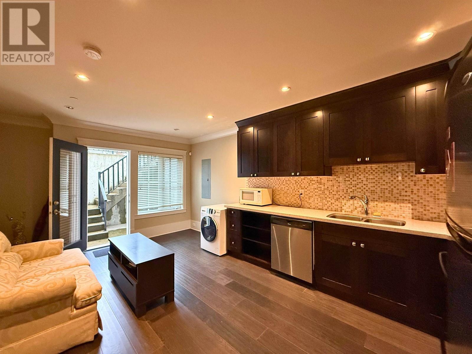 3558 W 11th Avenue, Vancouver, British Columbia  V6R 2K2 - Photo 4 - R3005063