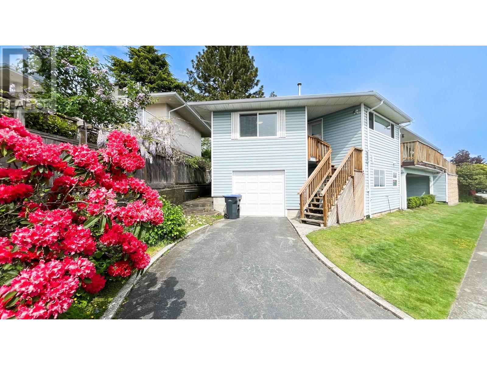 812 York Street, New Westminster, British Columbia  V3L 4S4 - Photo 5 - R3004982