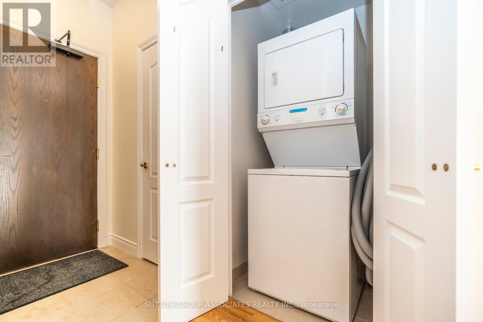 401 - 1101 Leslie Street, Toronto, Ontario  M3C 4G3 - Photo 13 - C12160930