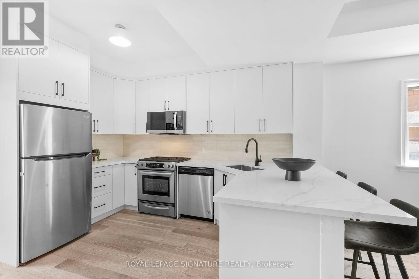 15 Boulton Avenue, Toronto, Ontario  M4M 2J4 - Photo 12 - E12158633