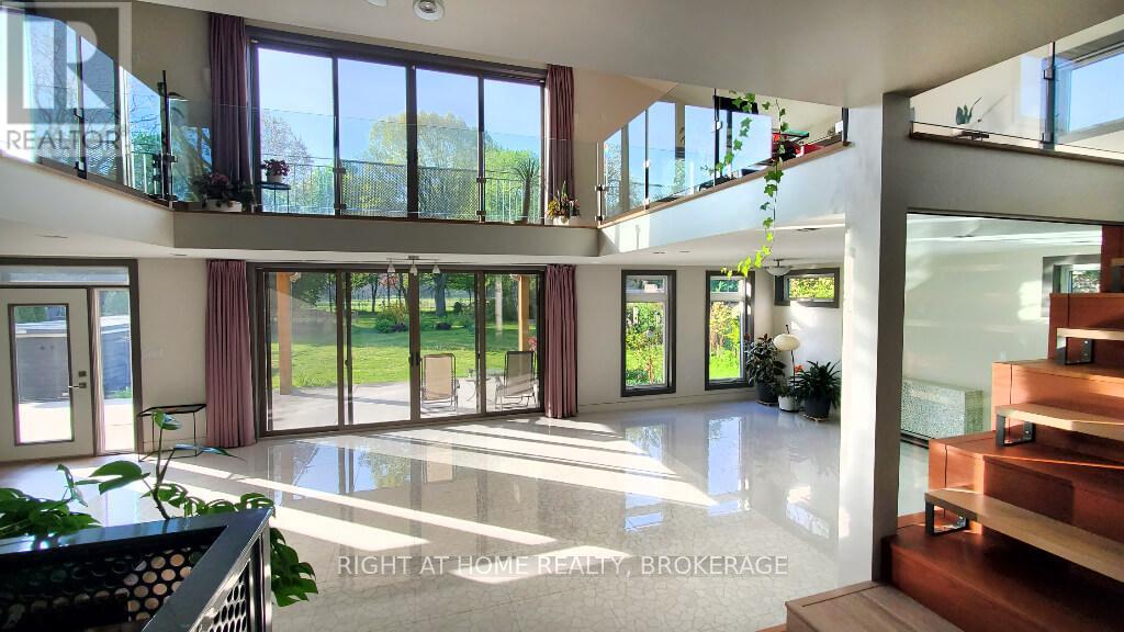704 CEDAR AVENUE, Burlington, Ontario