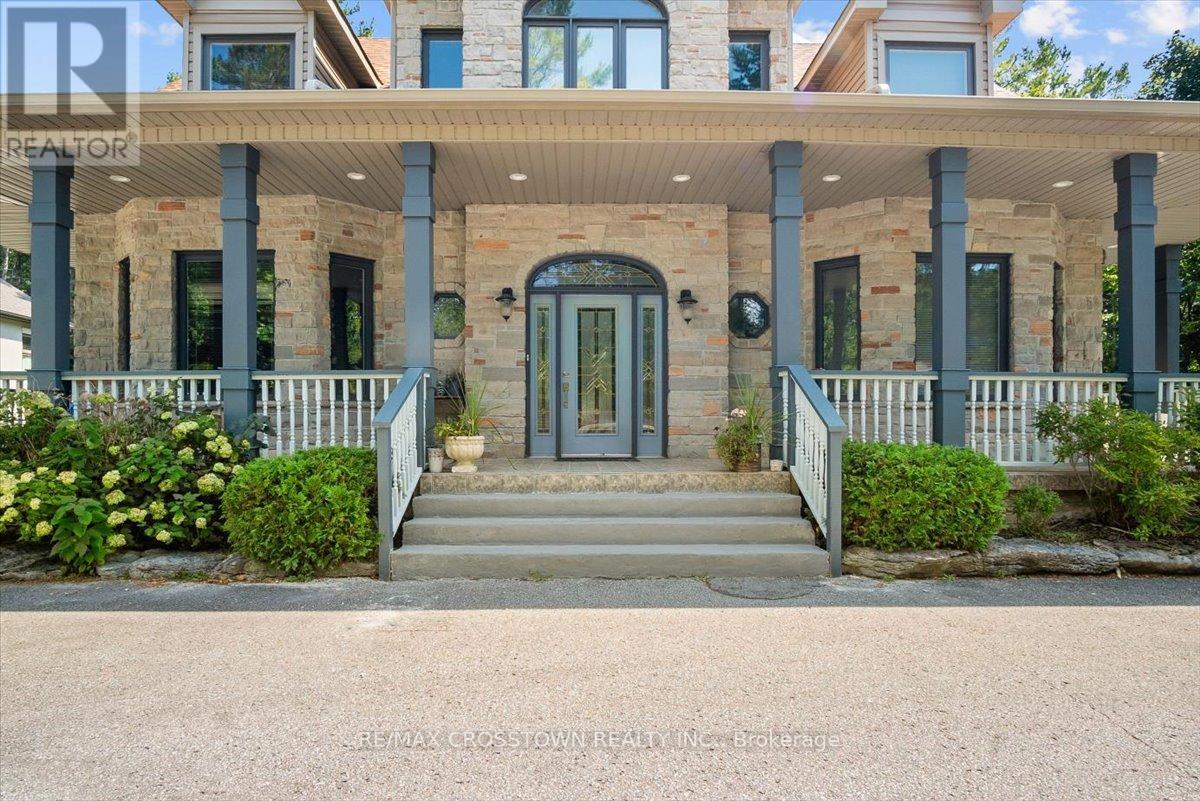 61 Earl Street, Wasaga Beach, Ontario  L9Z 2M6 - Photo 4 - S12160224