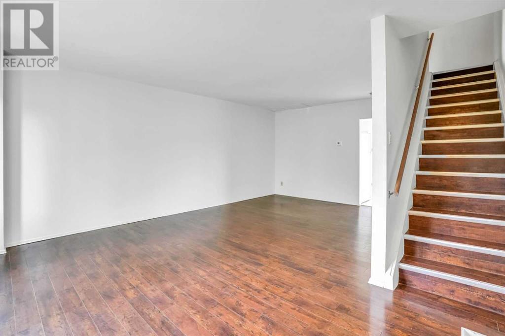 Property at 139, 2211 19 Street NE image 3