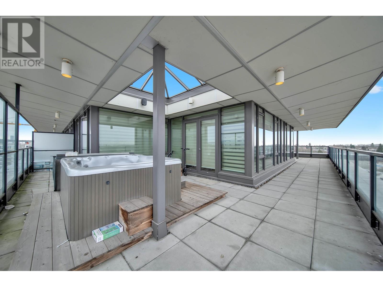 Listing Picture 25 of 32 : PH2 2689 KINGSWAY, Vancouver / 溫哥華 - 魯藝地產 Yvonne Lu Group - MLS Medallion Club Member