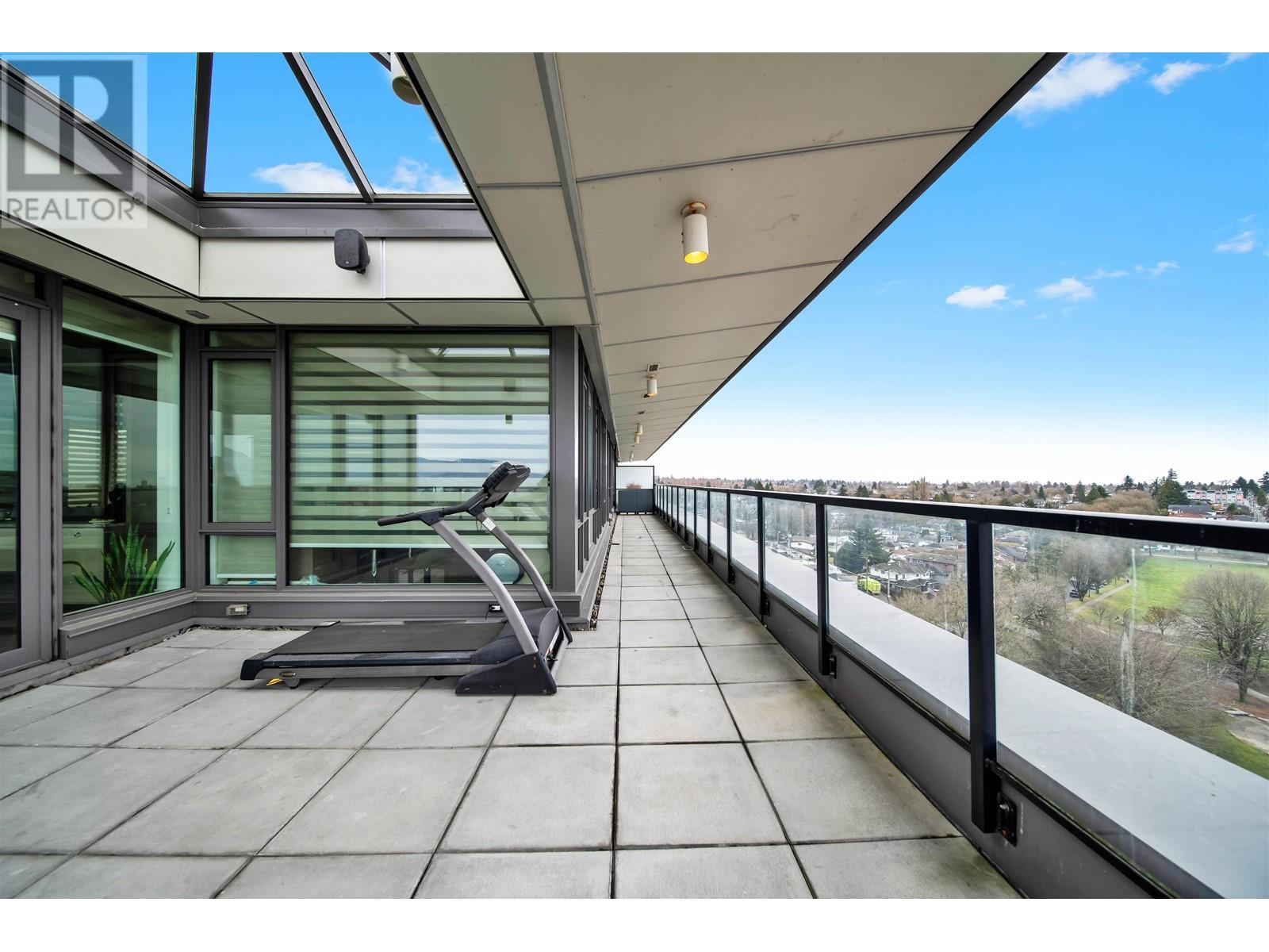 Listing Picture 27 of 32 : PH2 2689 KINGSWAY, Vancouver / 溫哥華 - 魯藝地產 Yvonne Lu Group - MLS Medallion Club Member