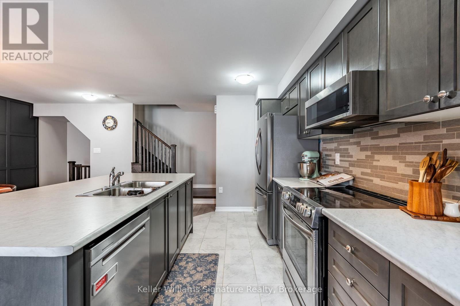 14 - 1222 Rose Way, Milton, Ontario  L9E 1P2 - Photo 17 - W12160994