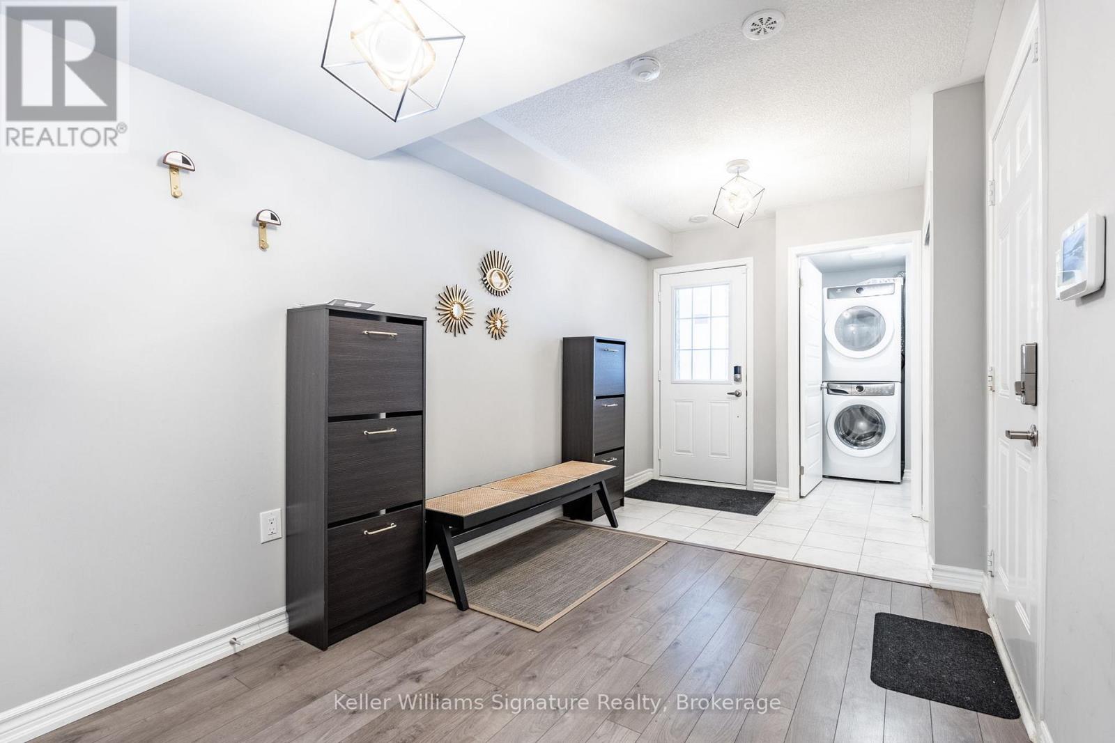 14 - 1222 Rose Way, Milton, Ontario  L9E 1P2 - Photo 5 - W12160994