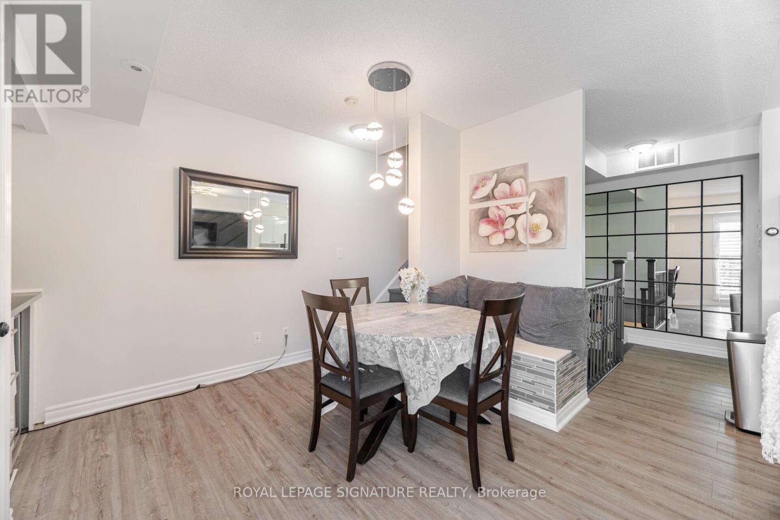 2023 - 3031 Finch Avenue W, Toronto, Ontario  M9M 0A3 - Photo 8 - W12160186