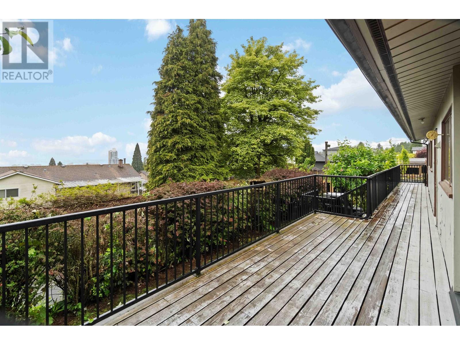 944 Stewart Avenue, Coquitlam, British Columbia  V3K 2N6 - Photo 31 - R3005026