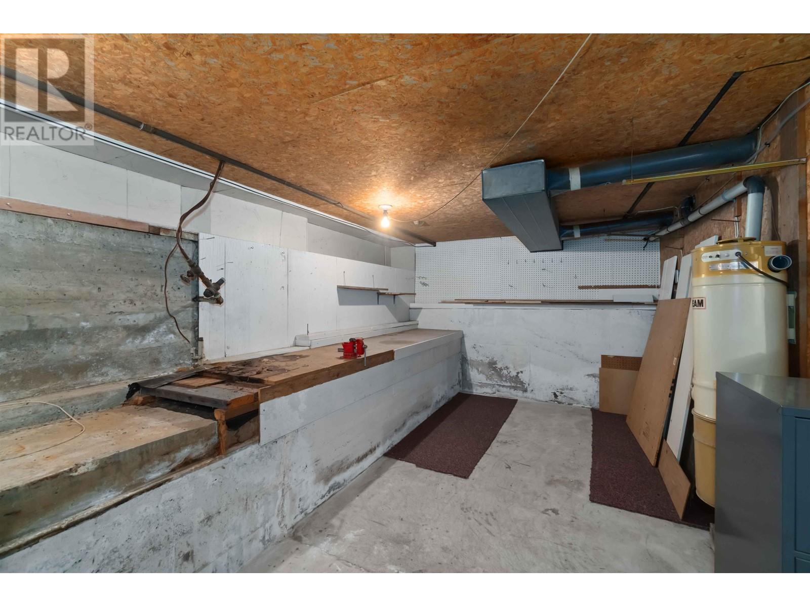 944 Stewart Avenue, Coquitlam, British Columbia  V3K 2N6 - Photo 28 - R3005026