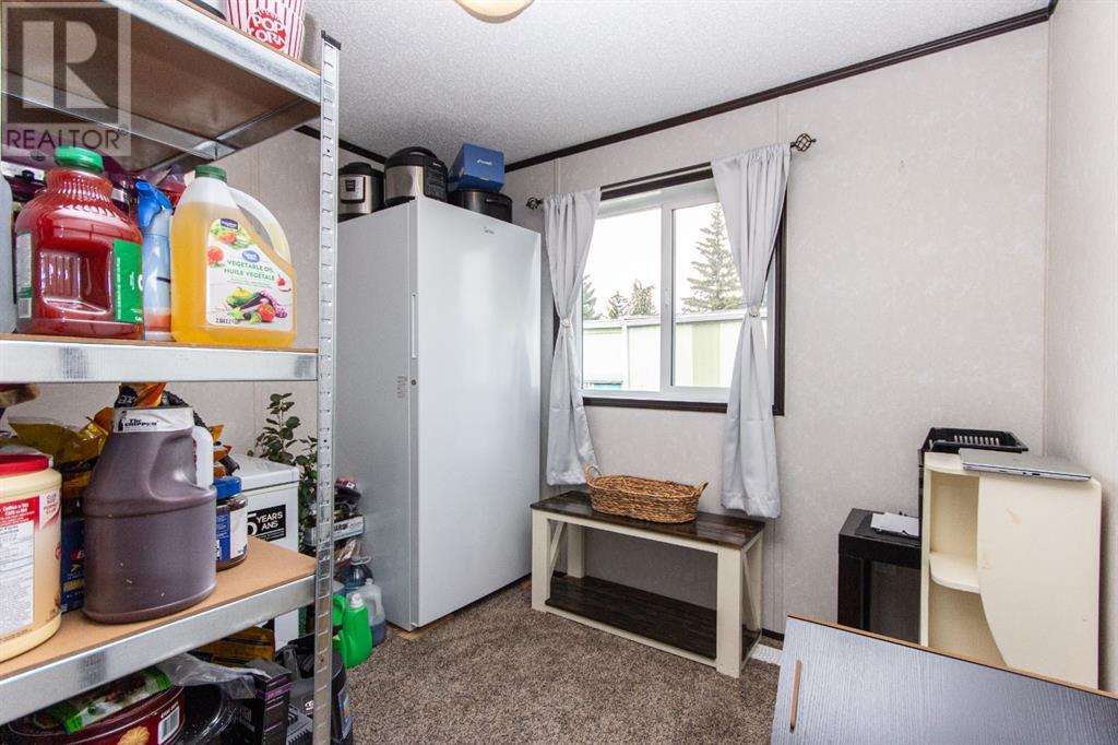 29 Parkside Drive, Red Deer, Alberta  T4P 1K1 - Photo 28 - A2215373