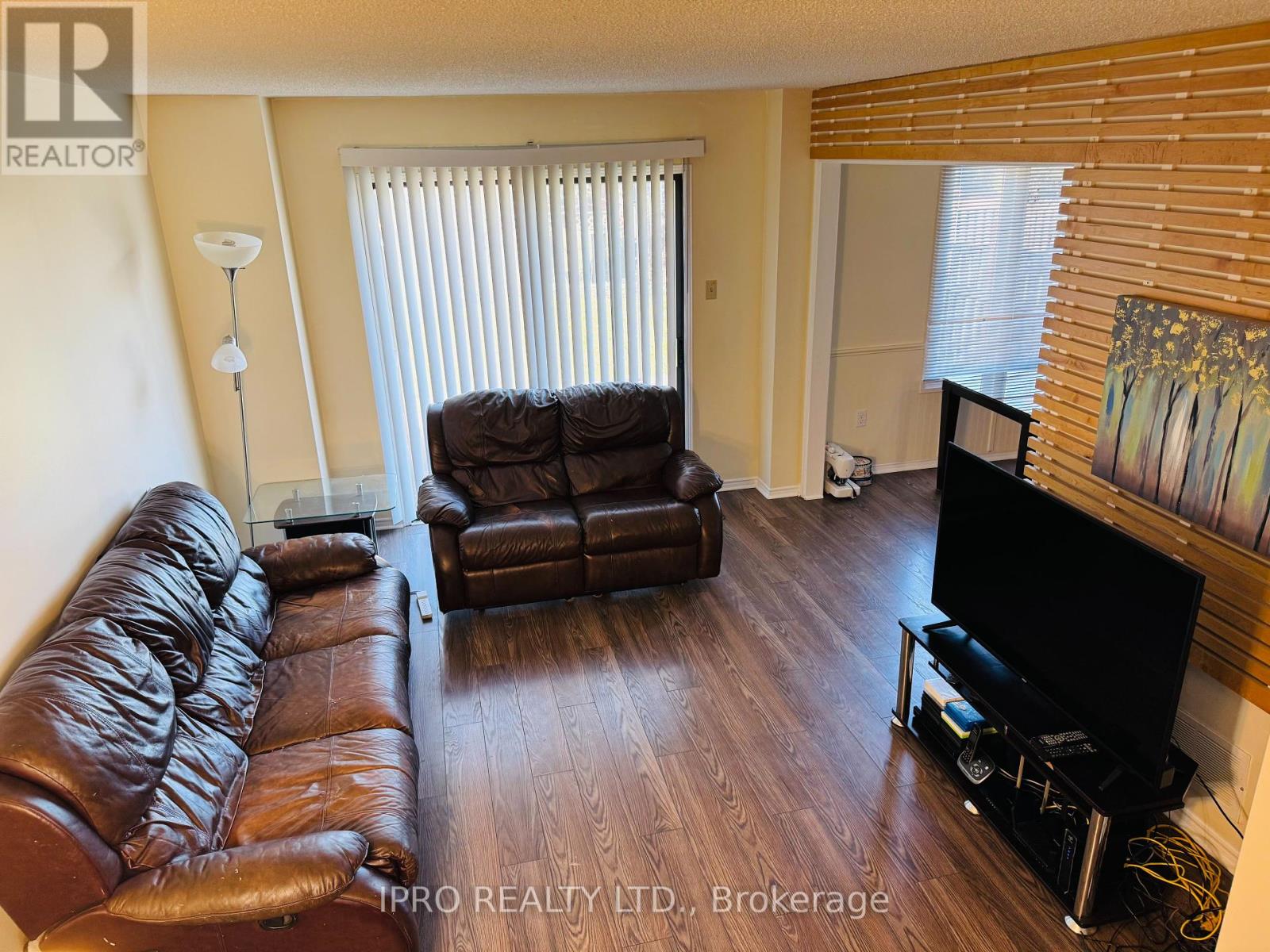 43 Delaney Crescent, Barrie, Ontario  L4N 7C4 - Photo 10 - S12144934