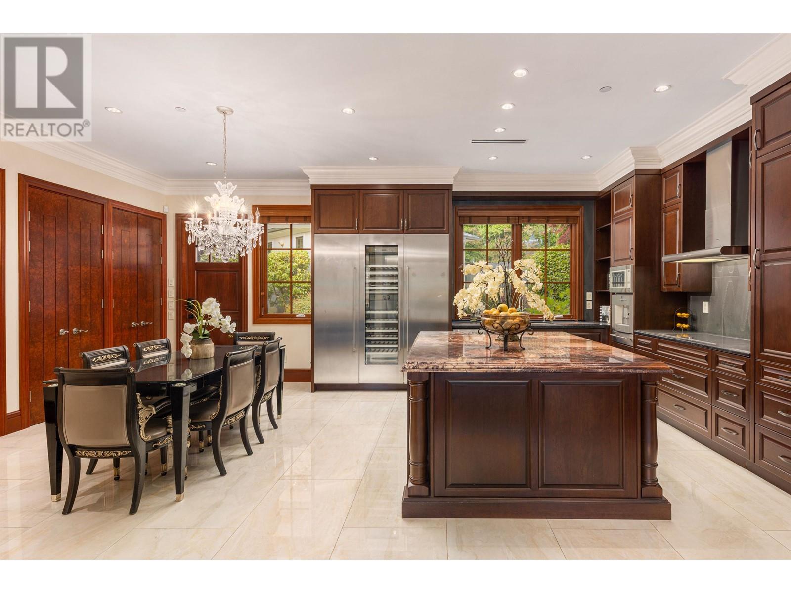 5376 Connaught Drive, Vancouver, British Columbia  V6M 3G6 - Photo 9 - R2991811