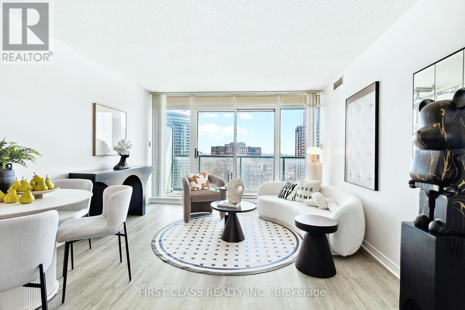 1905 - 5500 Yonge Street, Toronto, Ontario  M2N 7L1 - Photo 5 - C12144079