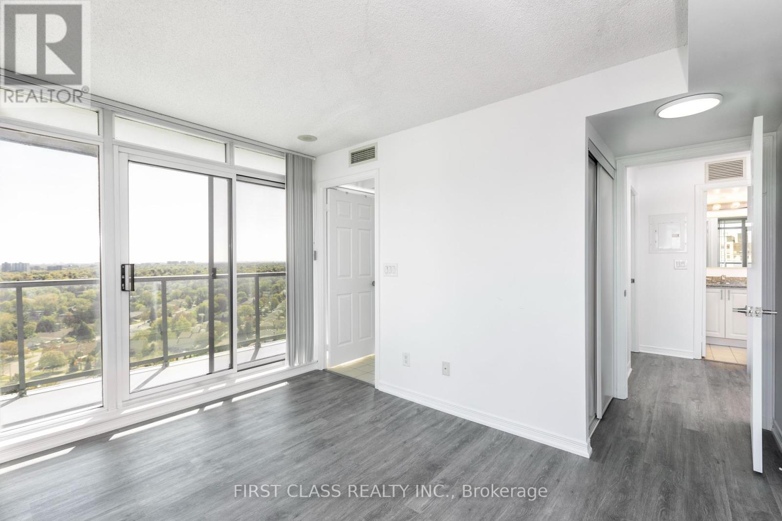 1905 - 5500 Yonge Street, Toronto, Ontario  M2N 7L1 - Photo 19 - C12144079