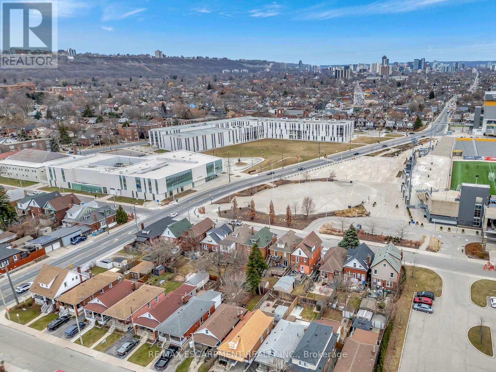 65 Connaught Avenue N, Hamilton, Ontario  L8L 6Y9 - Photo 44 - X12160980