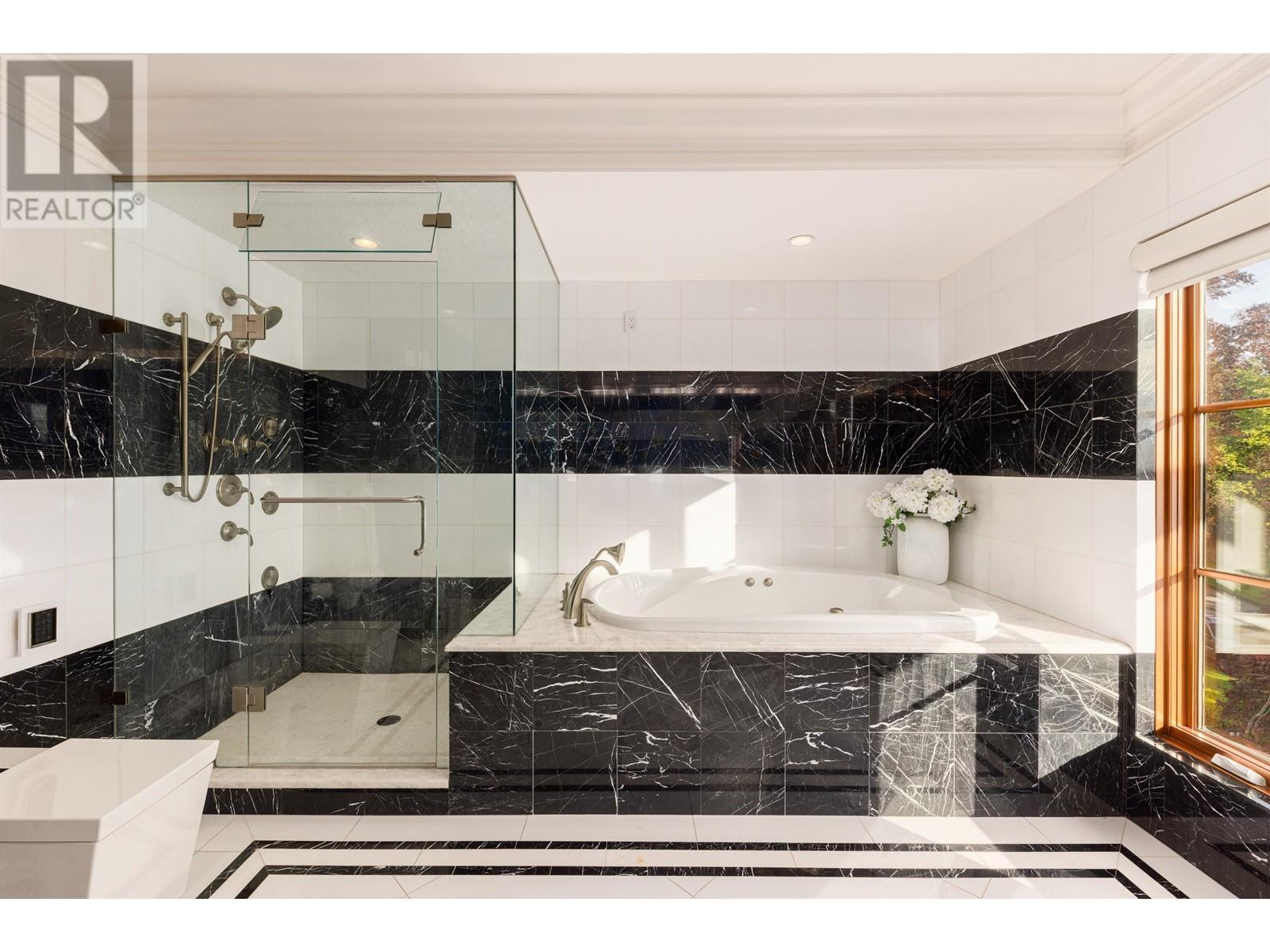 5376 Connaught Drive, Vancouver, British Columbia  V6M 3G6 - Photo 18 - R2991811