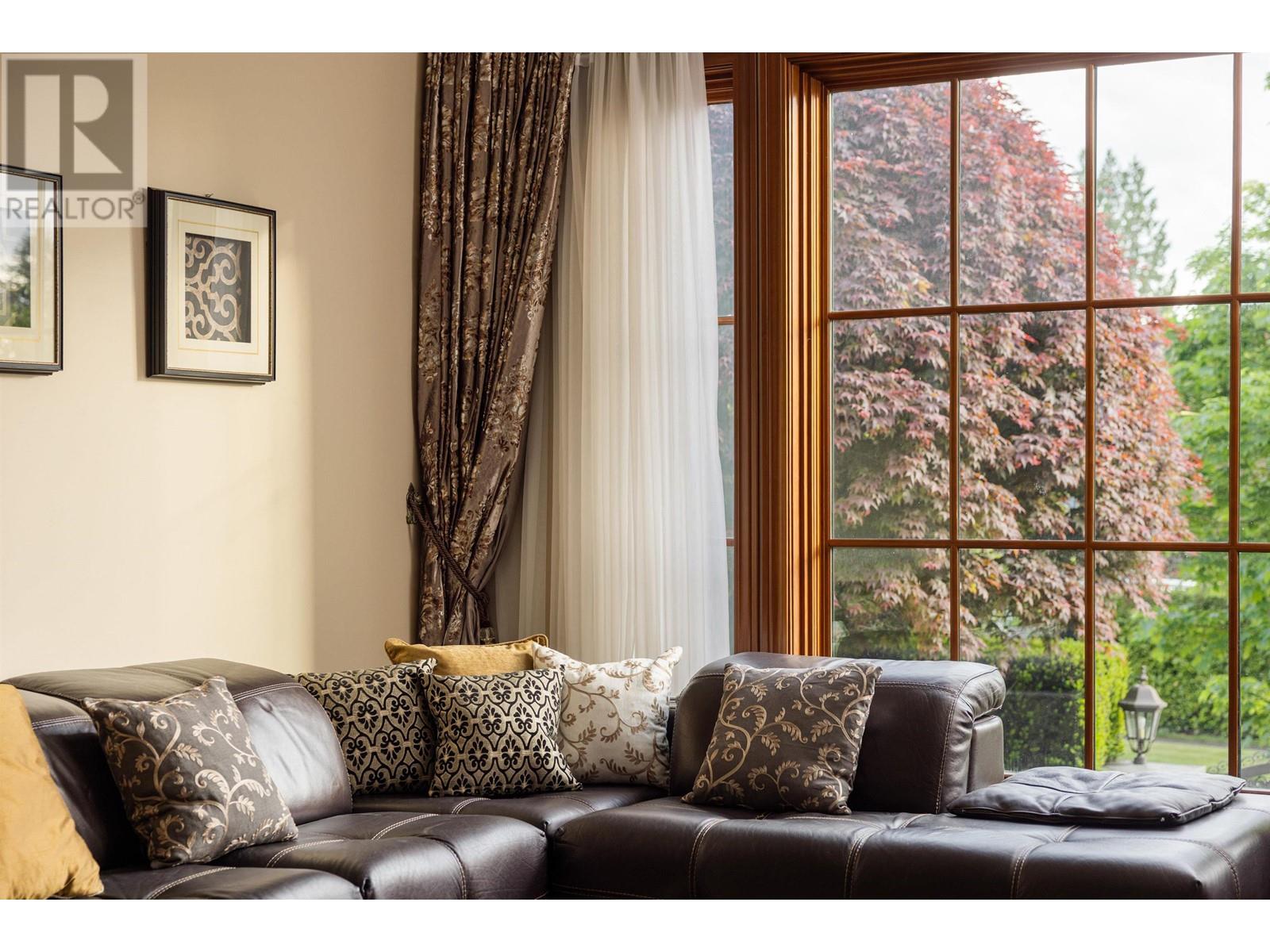 5376 Connaught Drive, Vancouver, British Columbia  V6M 3G6 - Photo 12 - R2991811
