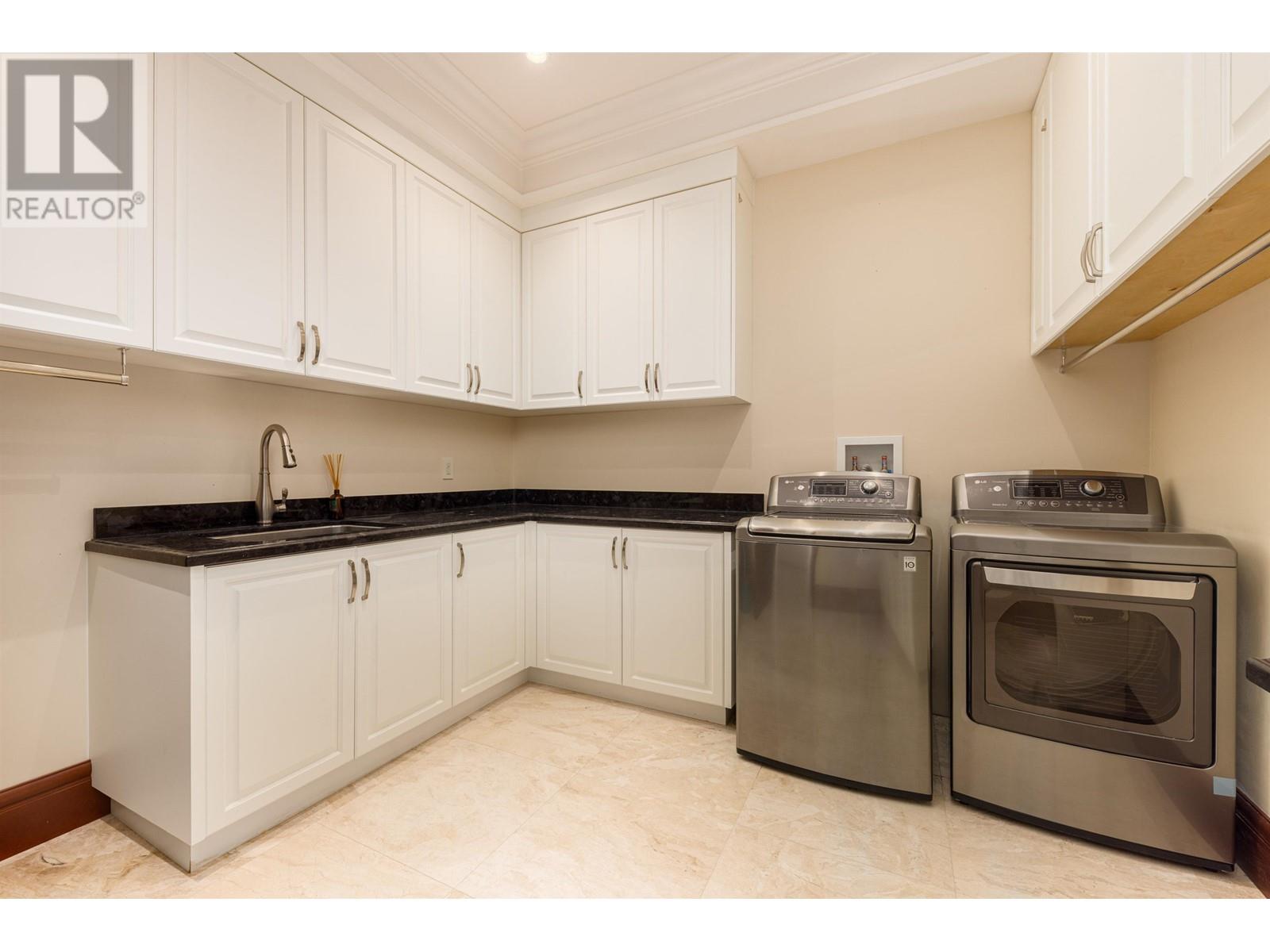 5376 Connaught Drive, Vancouver, British Columbia  V6M 3G6 - Photo 35 - R2991811