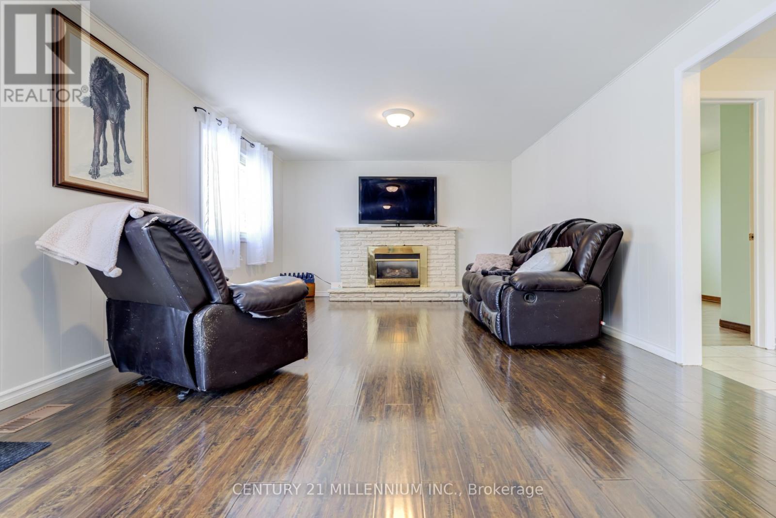 12 Parkend Avenue, Brampton, Ontario  L6Y 1B2 - Photo 20 - W12122265