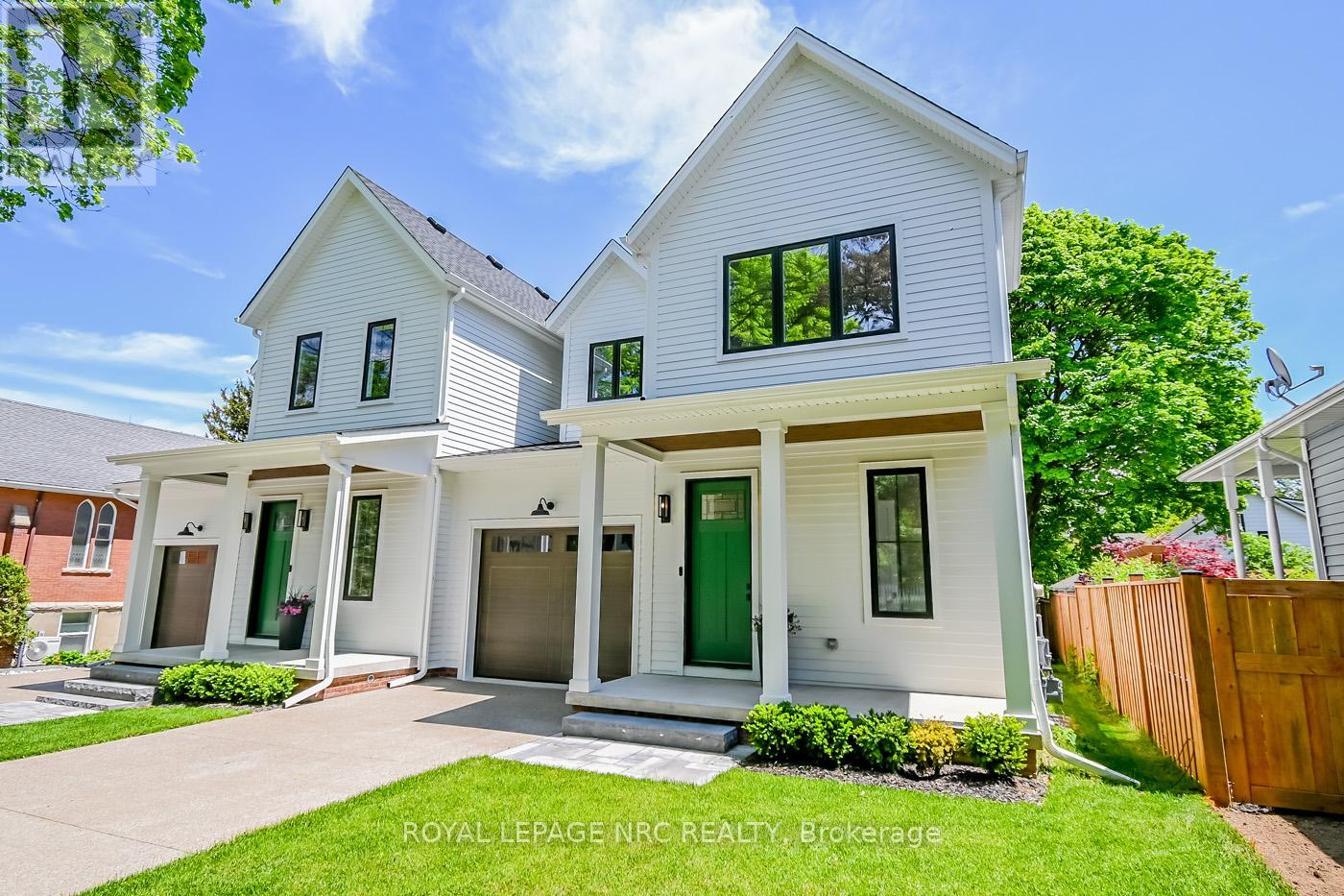 Property at 1553 PELHAM STREET N image 2