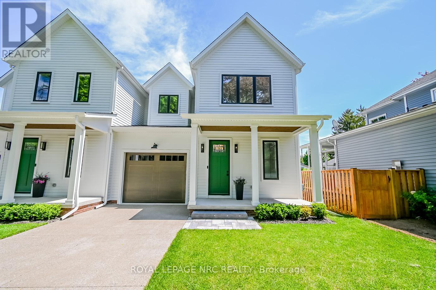 Property at 1553 PELHAM STREET N image 3