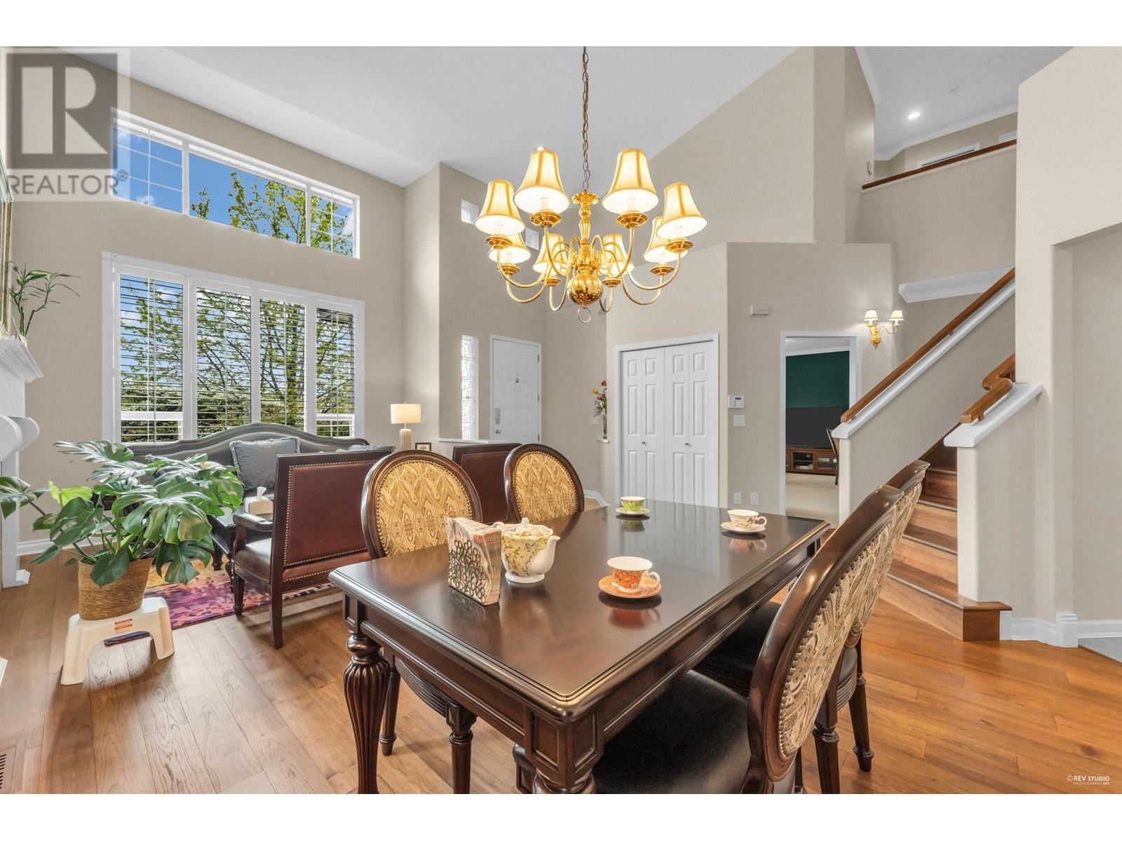 19 Linden Court, Port Moody, British Columbia  V3H 5C1 - Photo 5 - R3004408