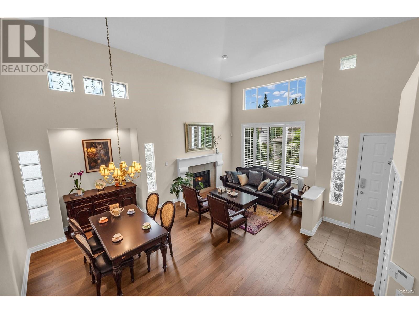 19 Linden Court, Port Moody, British Columbia  V3H 5C1 - Photo 9 - R3004408