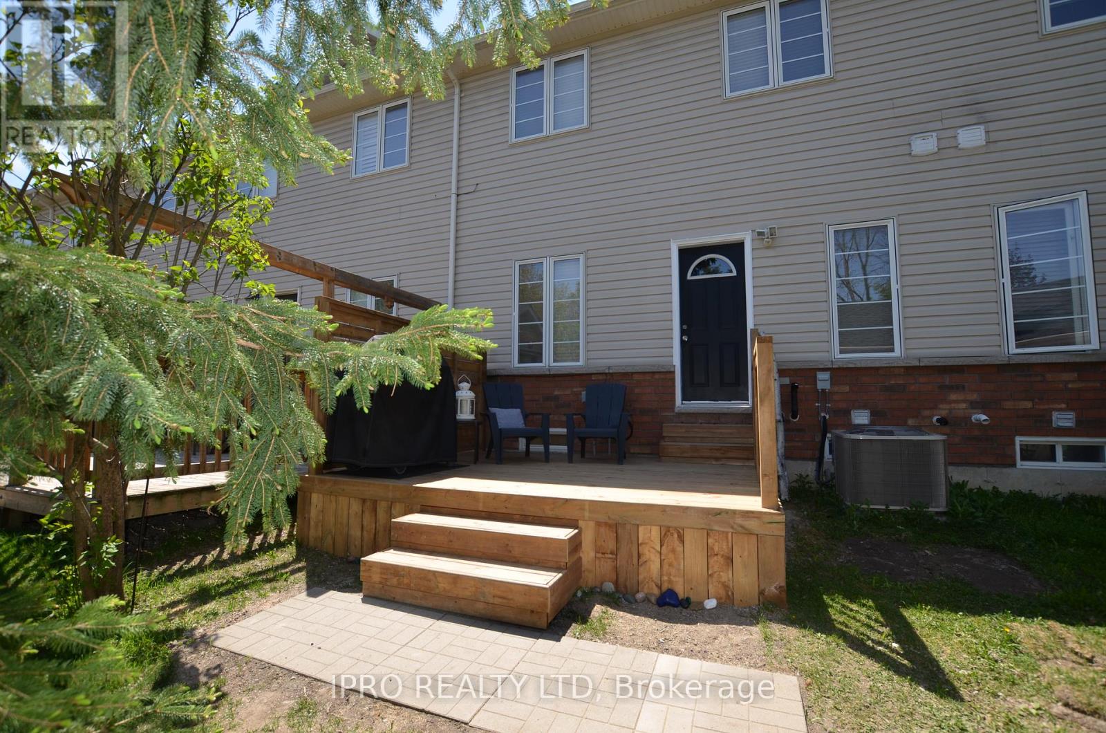 19249 Yonge Street, East Gwillimbury, Ontario  L9N 1L1 - Photo 39 - N12152955