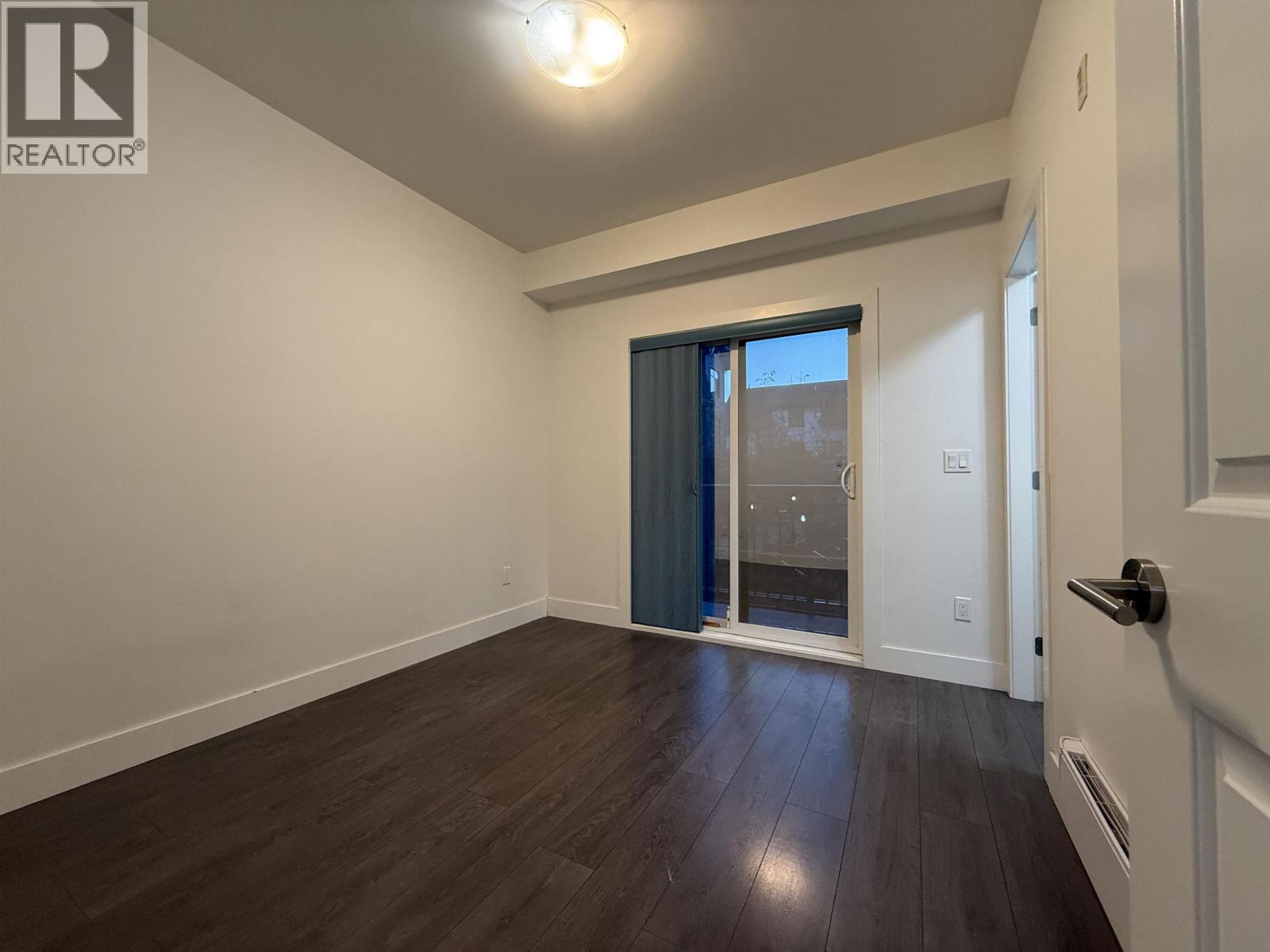 5805 Wales Street, Vancouver, British Columbia  V5R 0E6 - Photo 11 - R3004883