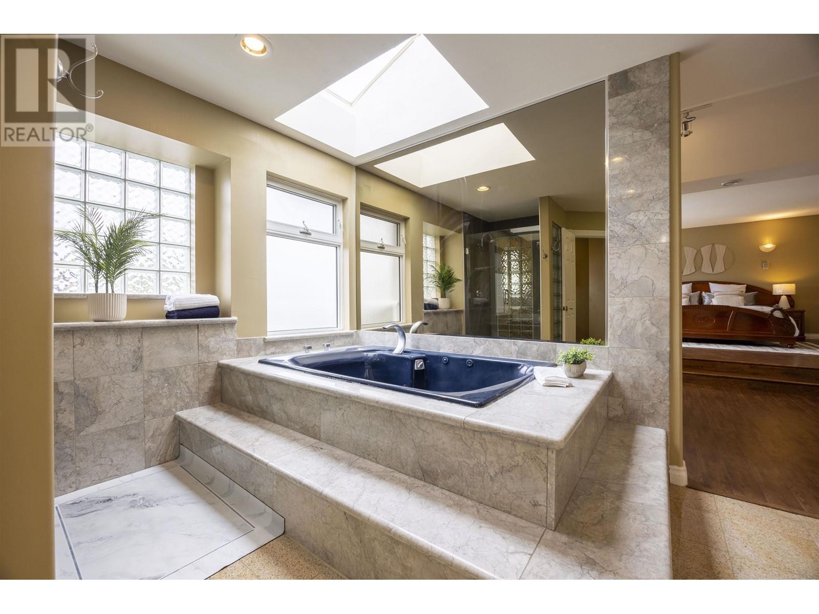 1527 Giles Place, Burnaby, British Columbia  V5A 3K7 - Photo 33 - R3004998