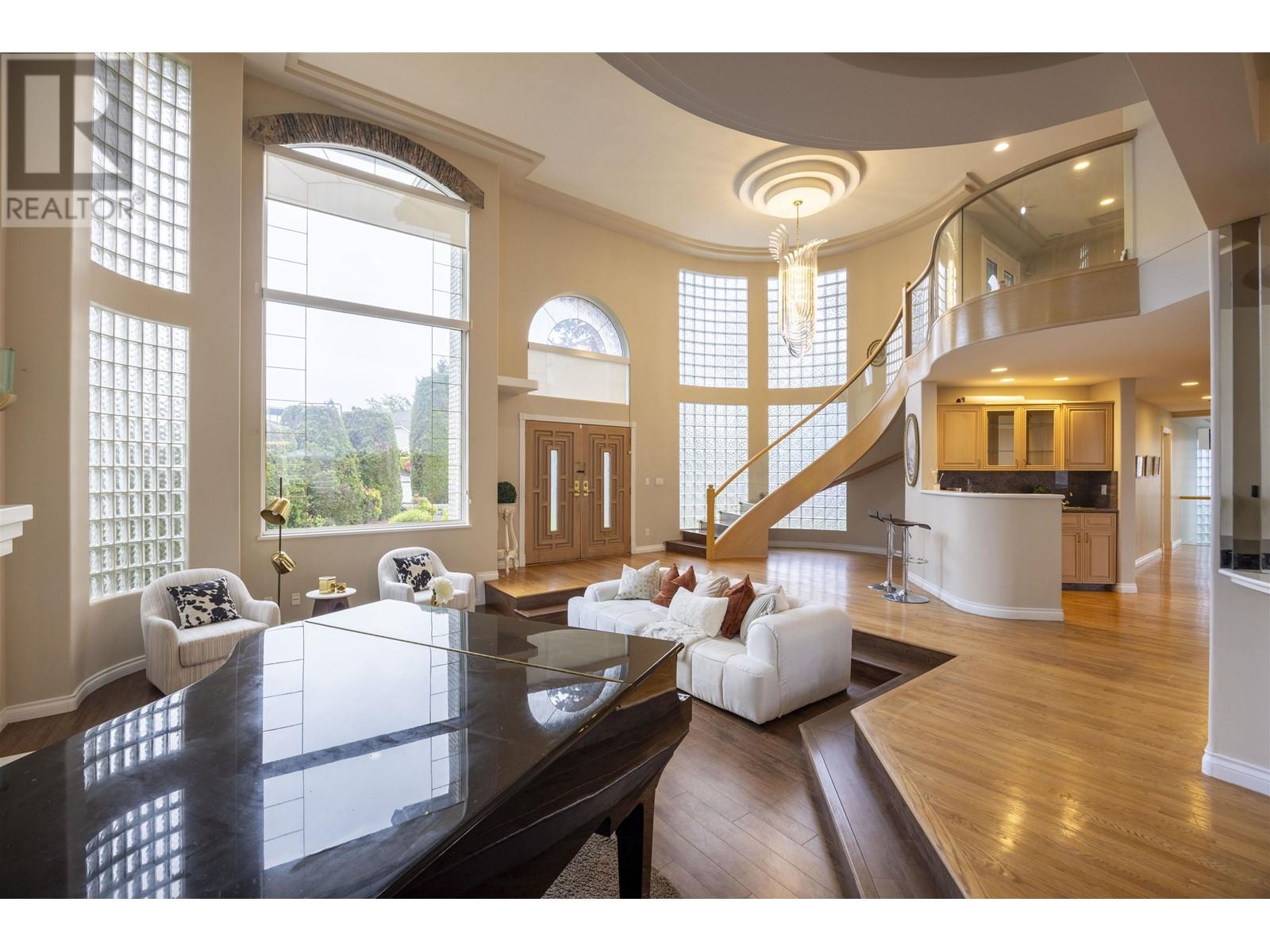 1527 Giles Place, Burnaby, British Columbia  V5A 3K7 - Photo 9 - R3004998