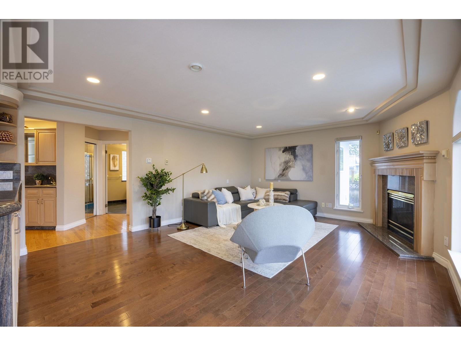 1527 Giles Place, Burnaby, British Columbia  V5A 3K7 - Photo 17 - R3004998