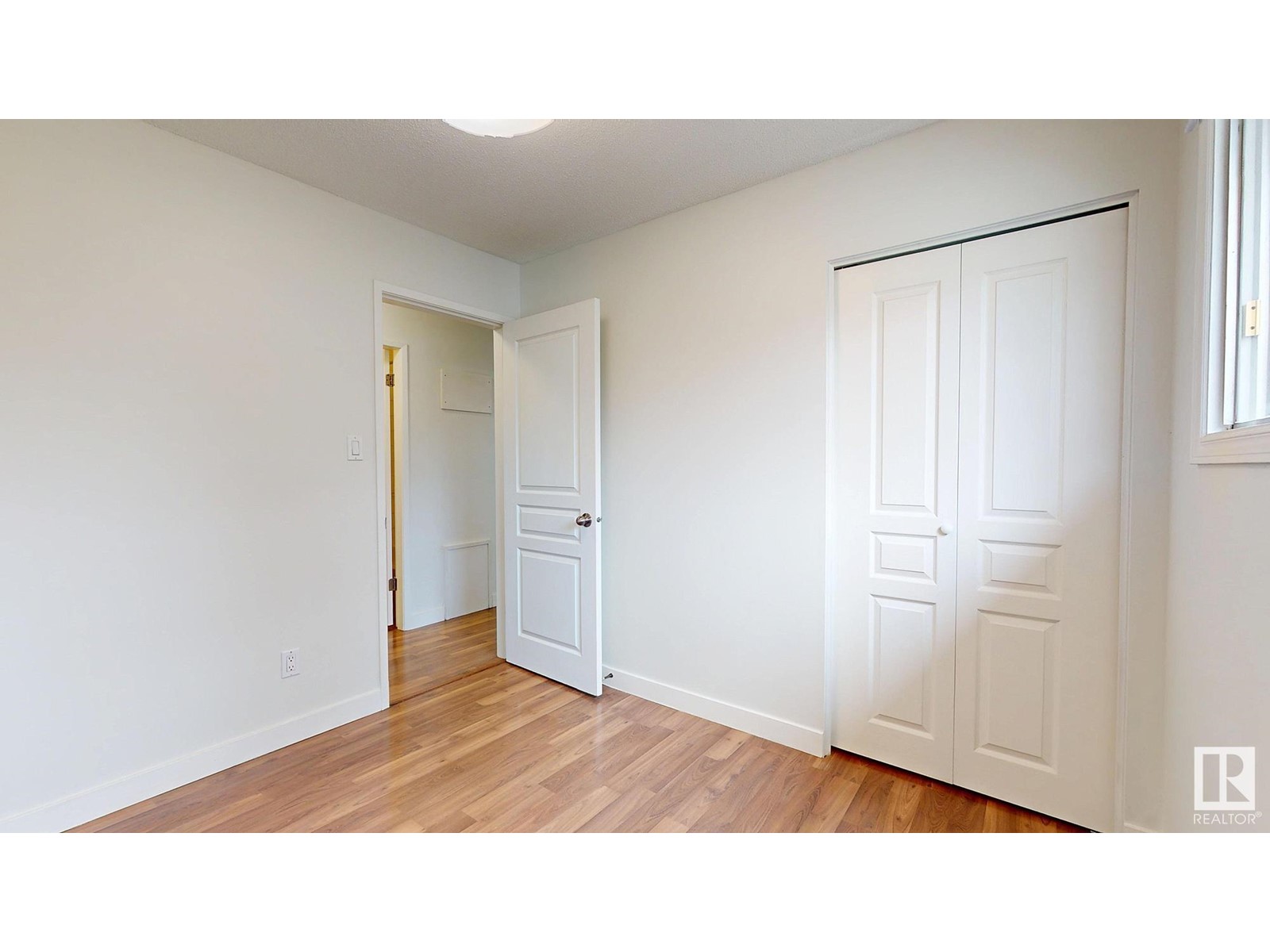 10618 153 St Nw, Edmonton, Alberta  T5P 2C5 - Photo 23 - E4437493