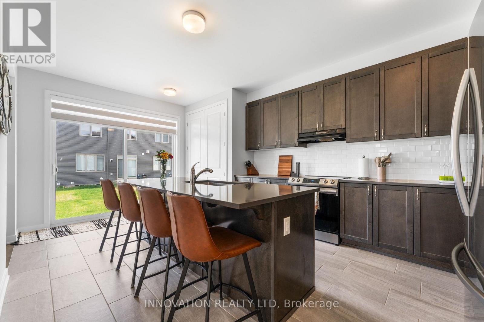1005 Showman Street, Ottawa, Ontario  K0A 2Z0 - Photo 11 - X12161032
