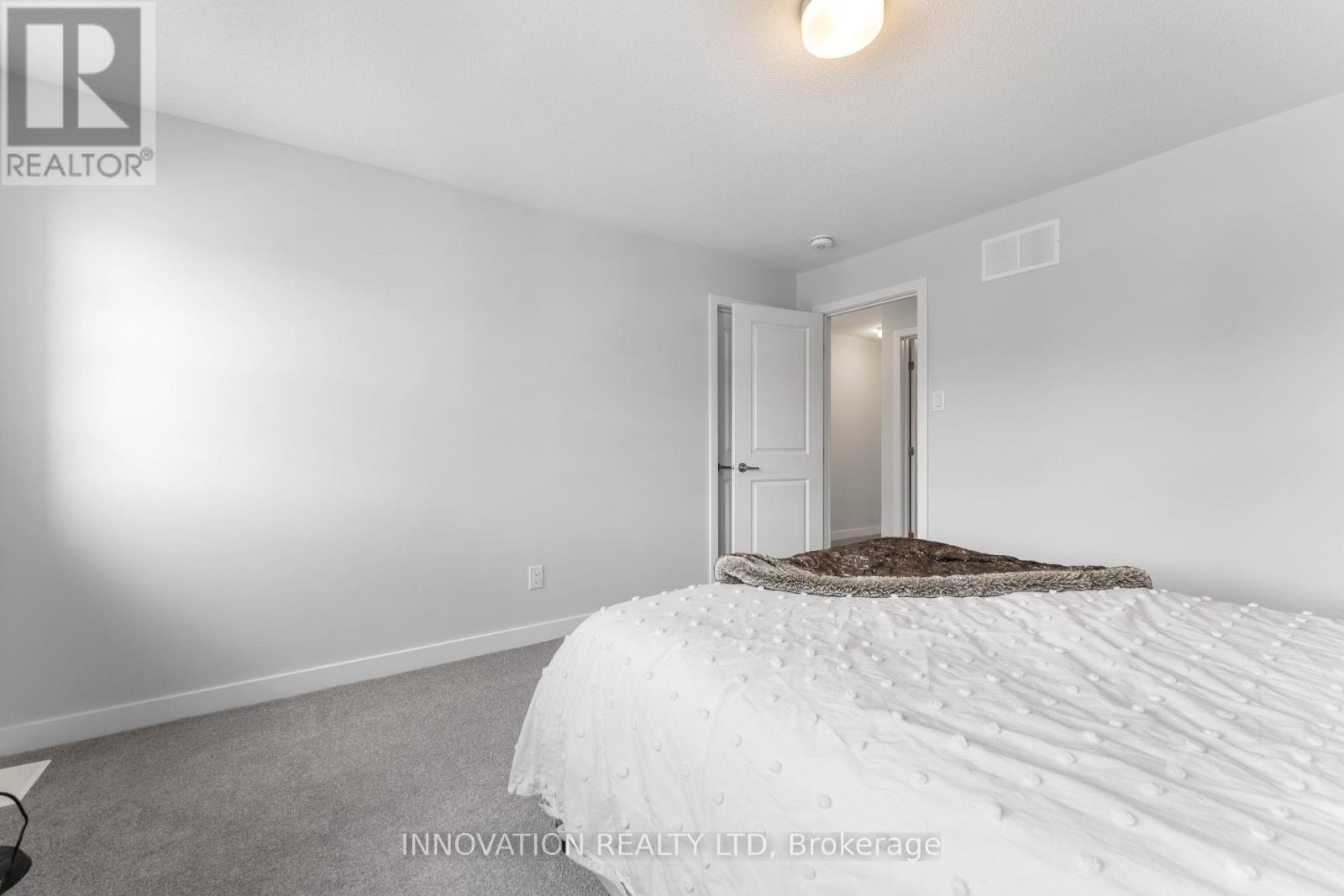 1005 Showman Street, Ottawa, Ontario  K0A 2Z0 - Photo 25 - X12161032