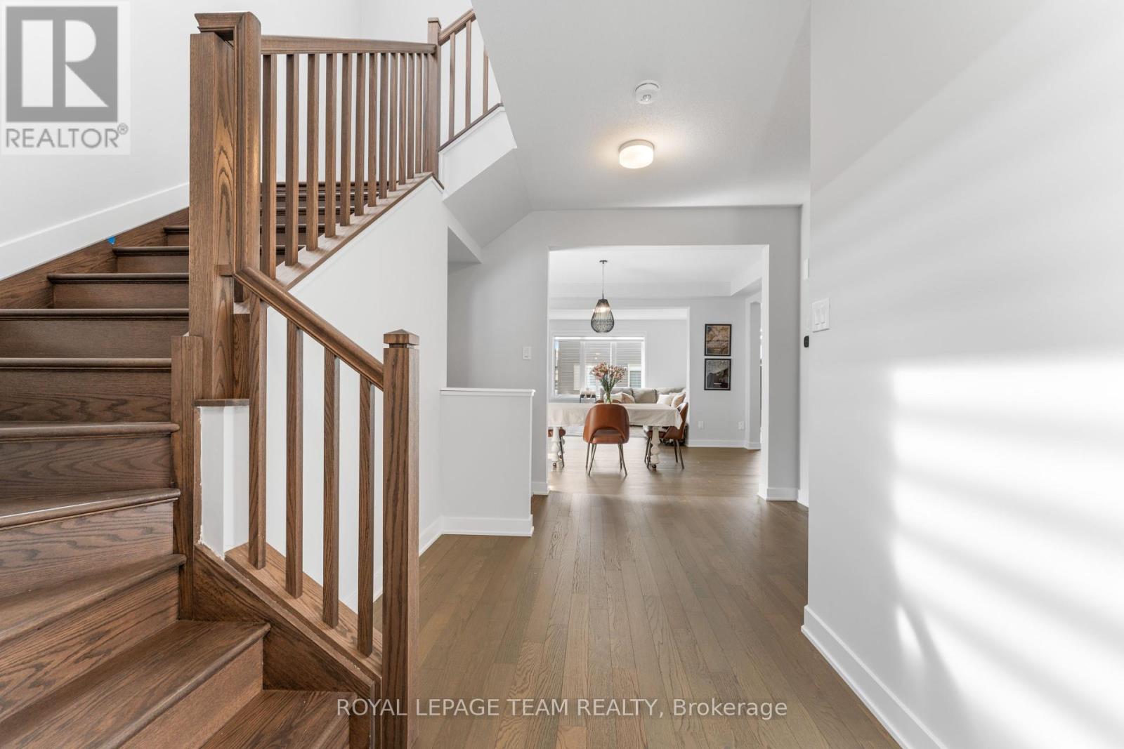 1005 Showman Street, Ottawa, Ontario  K0A 2Z0 - Photo 5 - X12161032