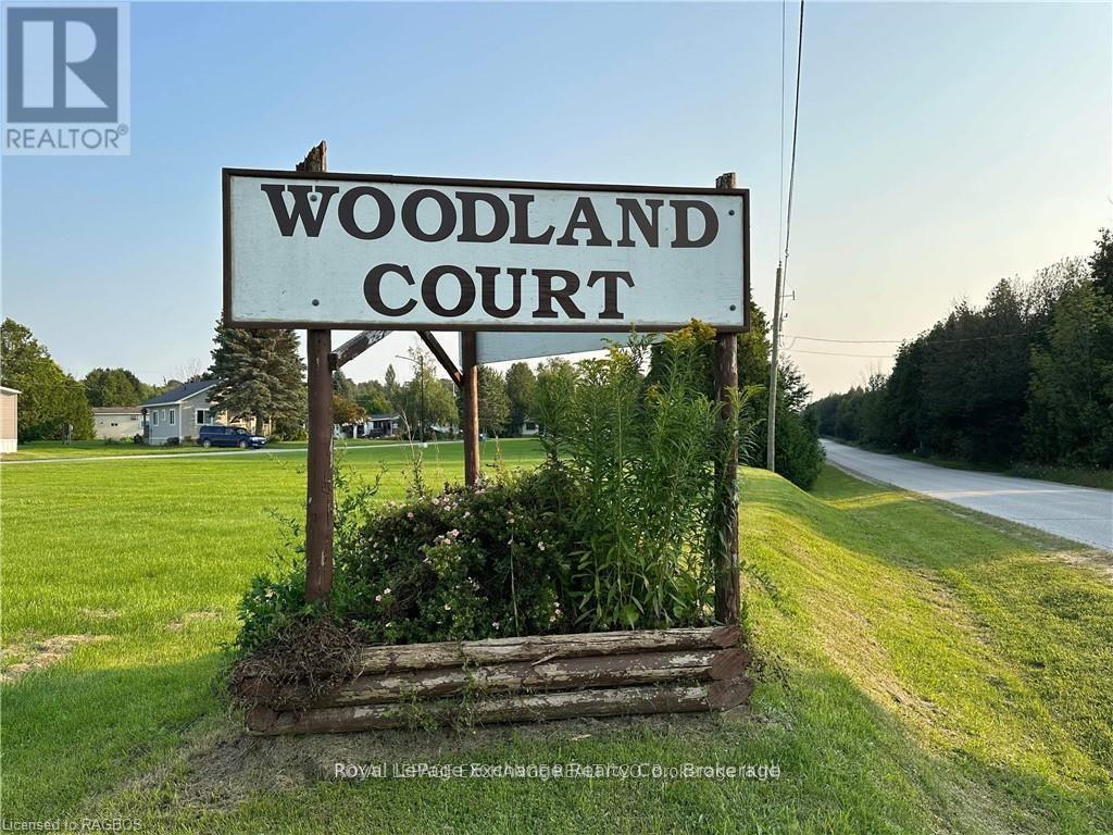 66 Applewood Boulevard, Kincardine, Ontario  N0G 2T0 - Photo 24 - X12121773